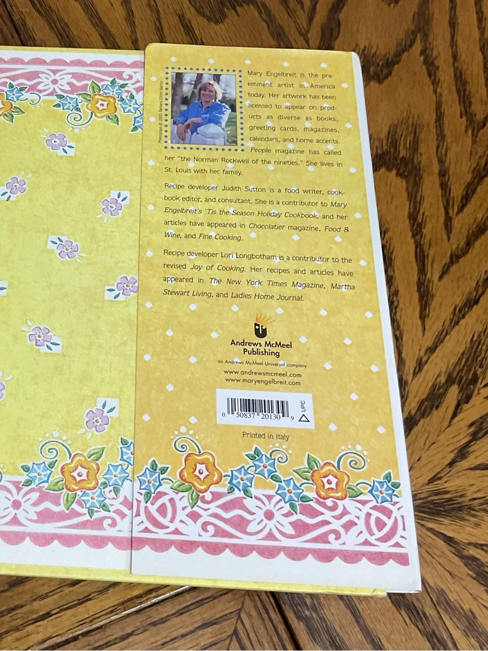 Mary Engelbreit Cookbooks: Dining Out & Christmas V 1.